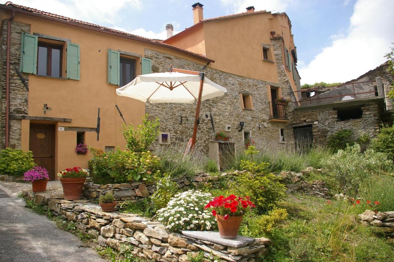 فيلا Casa Vittorina Cesio المظهر الخارجي الصورة
